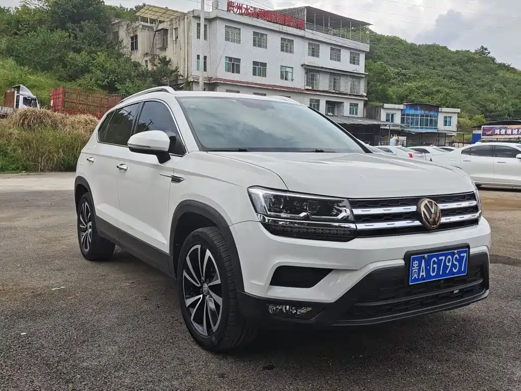 Volkswagen Tharu 2019
