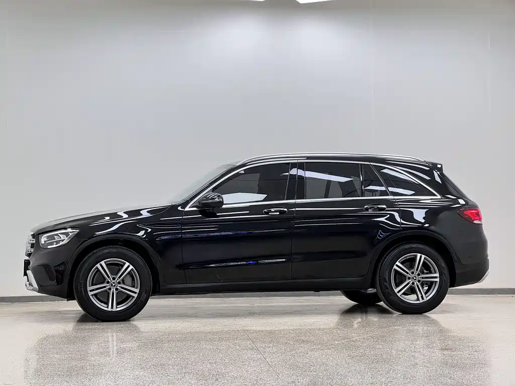 Mercedes-Benz GLC 2022 — фото 7