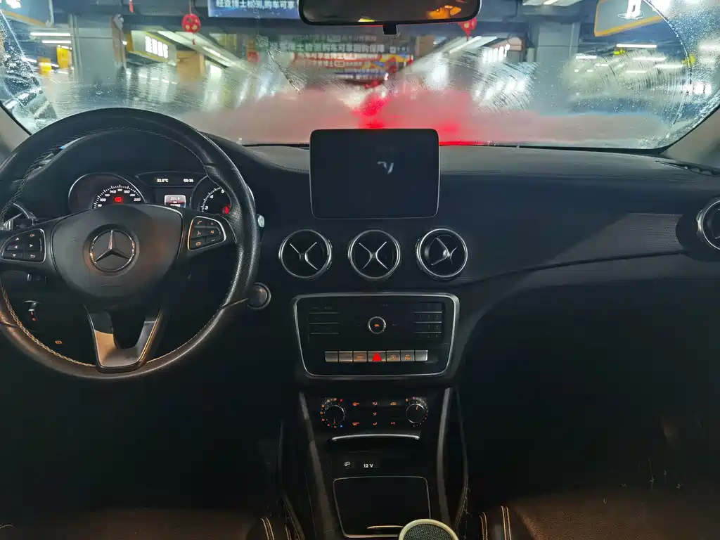 Mercedes-Benz GLA 2018 — фото 9