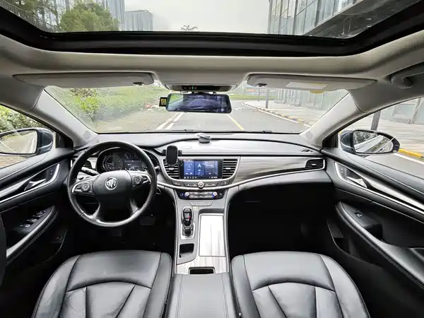 Buick LaCrosse 2021