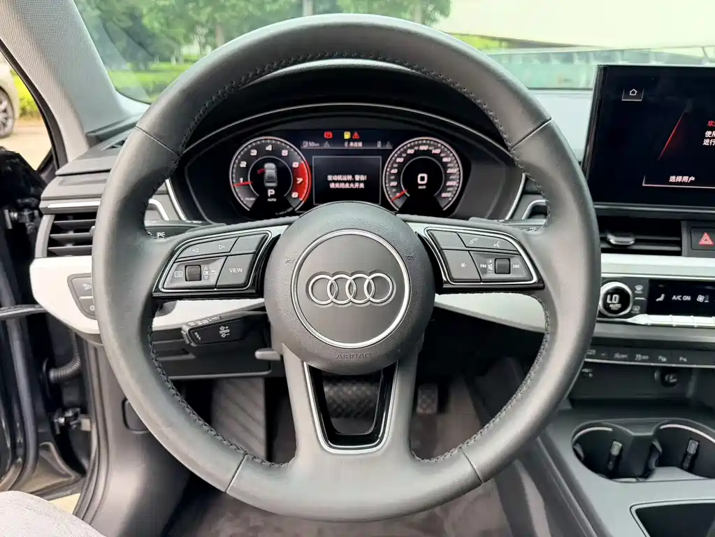 Audi A4L 2020 — фото 11