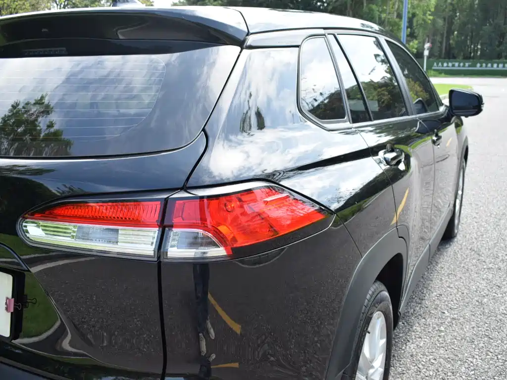Toyota Corolla Cross 2024 — фото 10