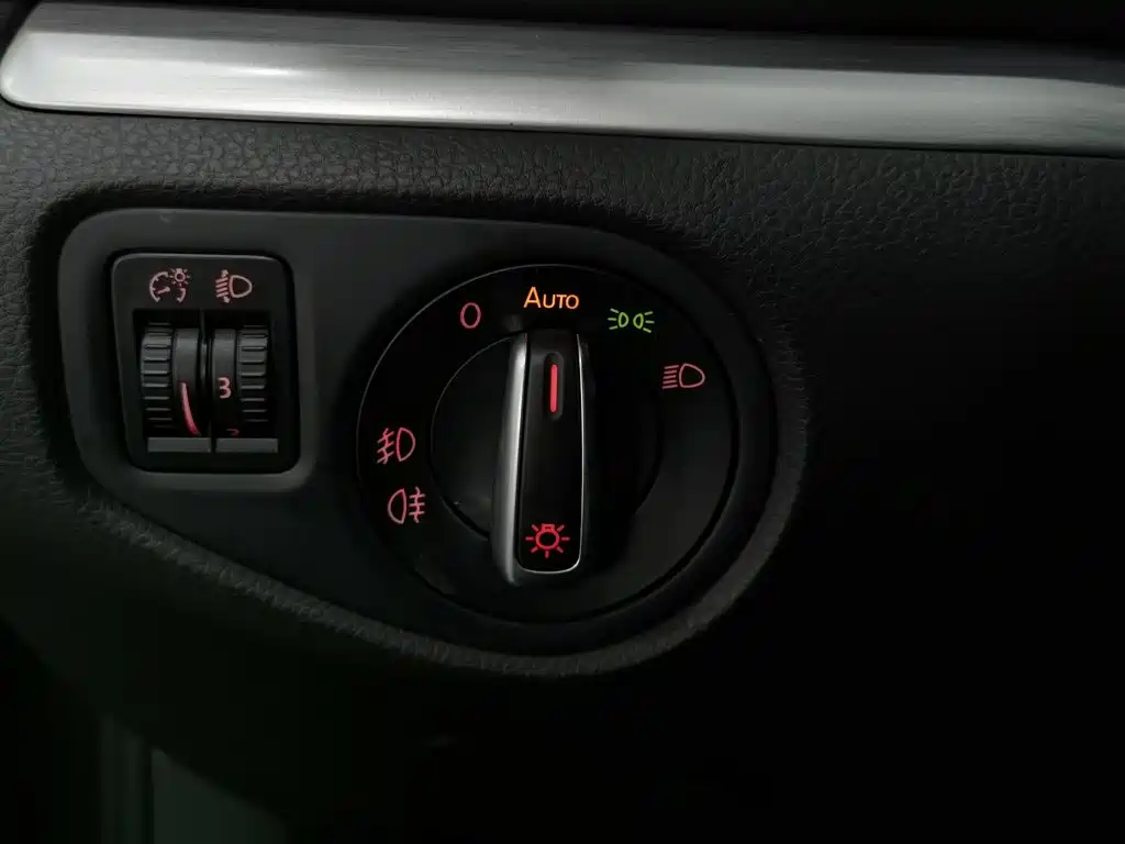Volkswagen Sharan 2018 — фото 21