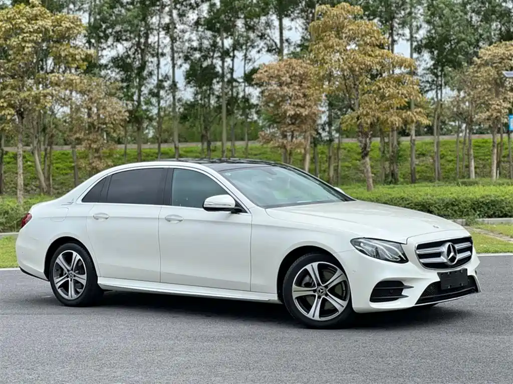 Mercedes-Benz E-Class 2019 — фото 4