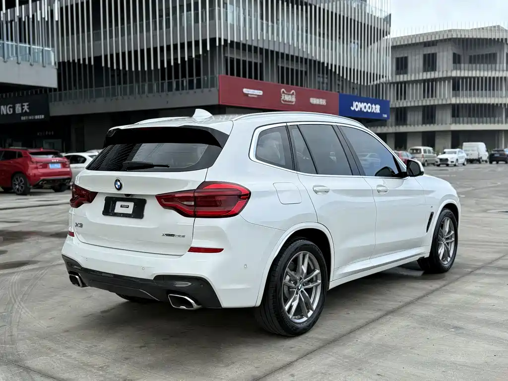 BMW X3 2021 — фото 9