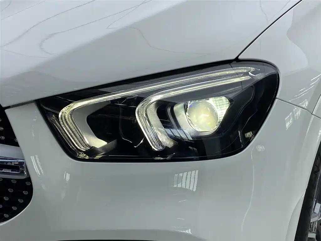 Mercedes-Benz GLE 2020 — фото 33