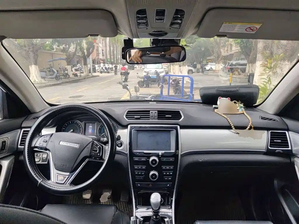 Haval H2 2015 — фото 10