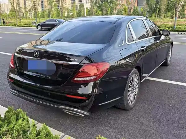 Mercedes-Benz E-Class 2019