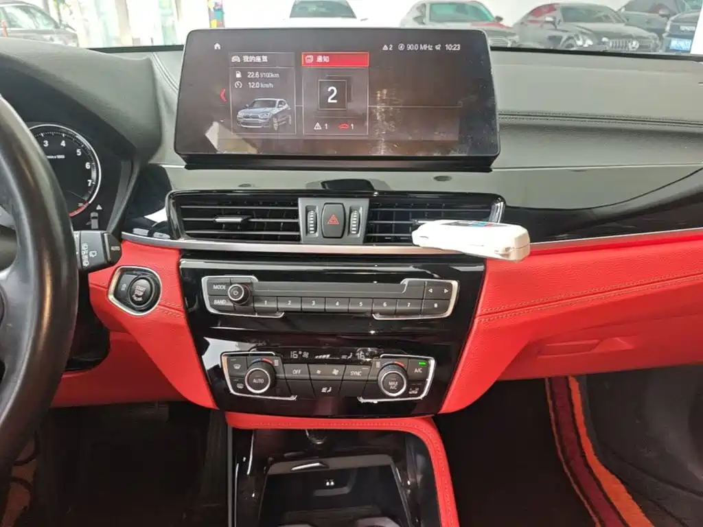 BMW X2 2024 — фото 13