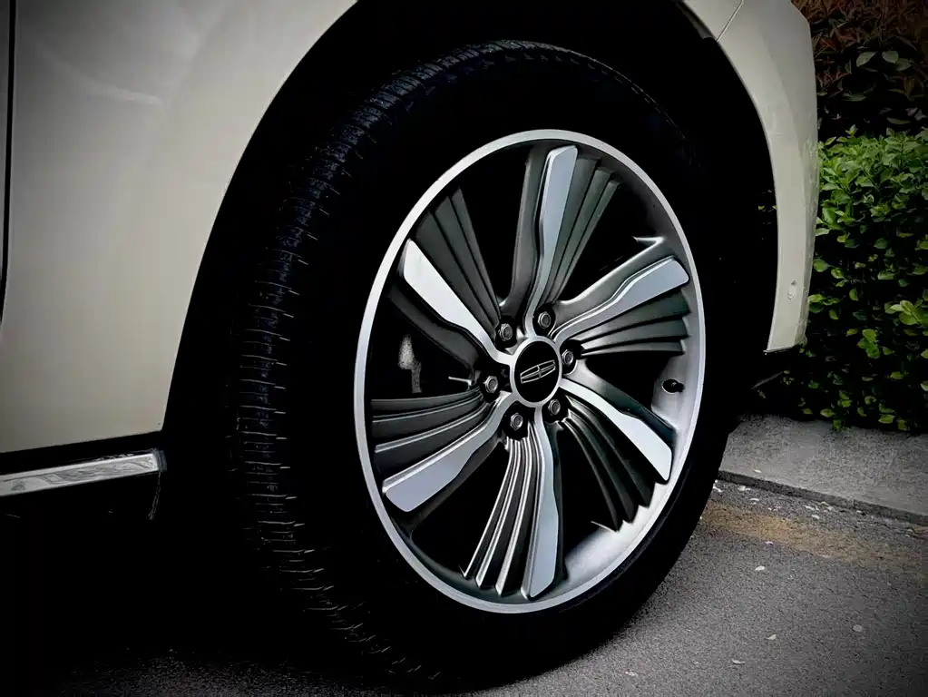 Lincoln Navigator 2019 — фото 15