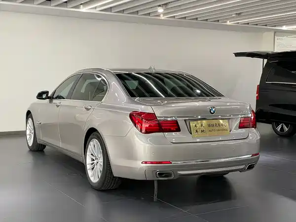 BMW 7 Series 2013
