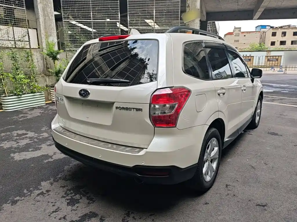 Subaru Forester 2015