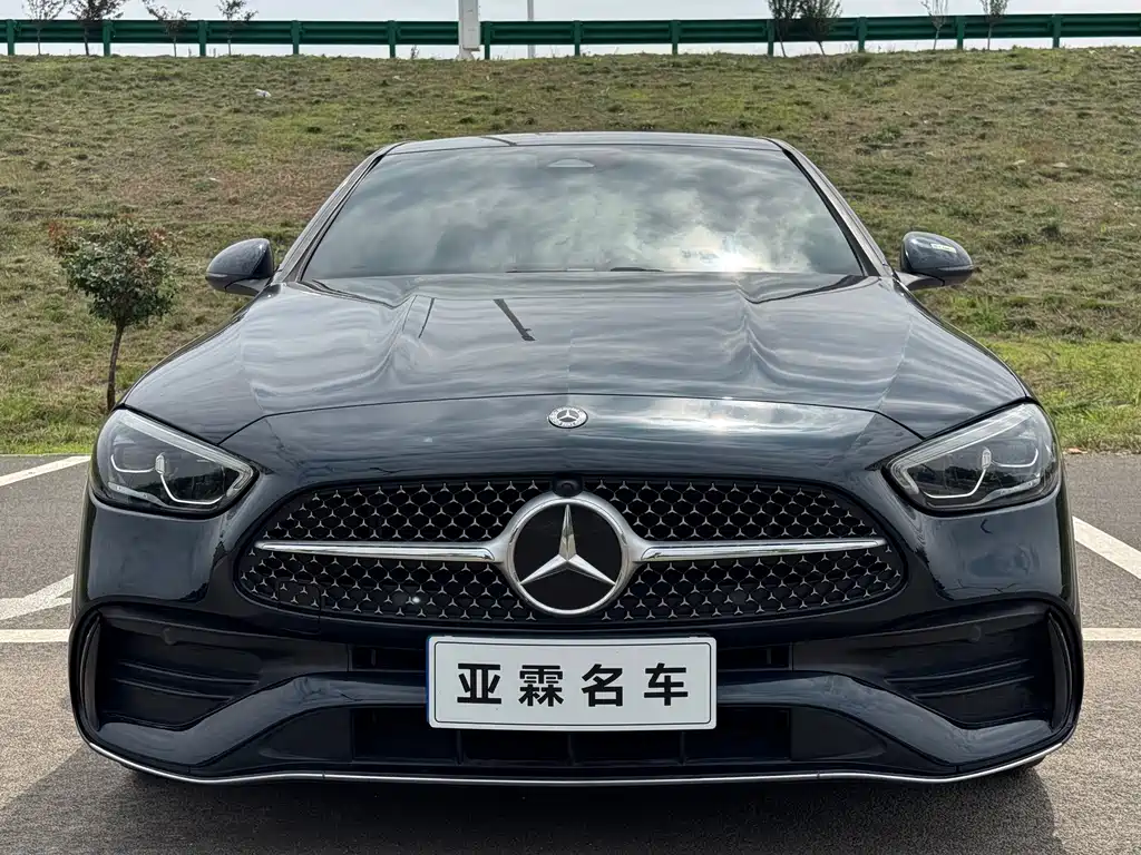 Mercedes-Benz C-Class 2021