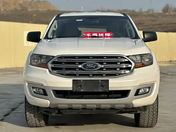 Ford Everest 2021
