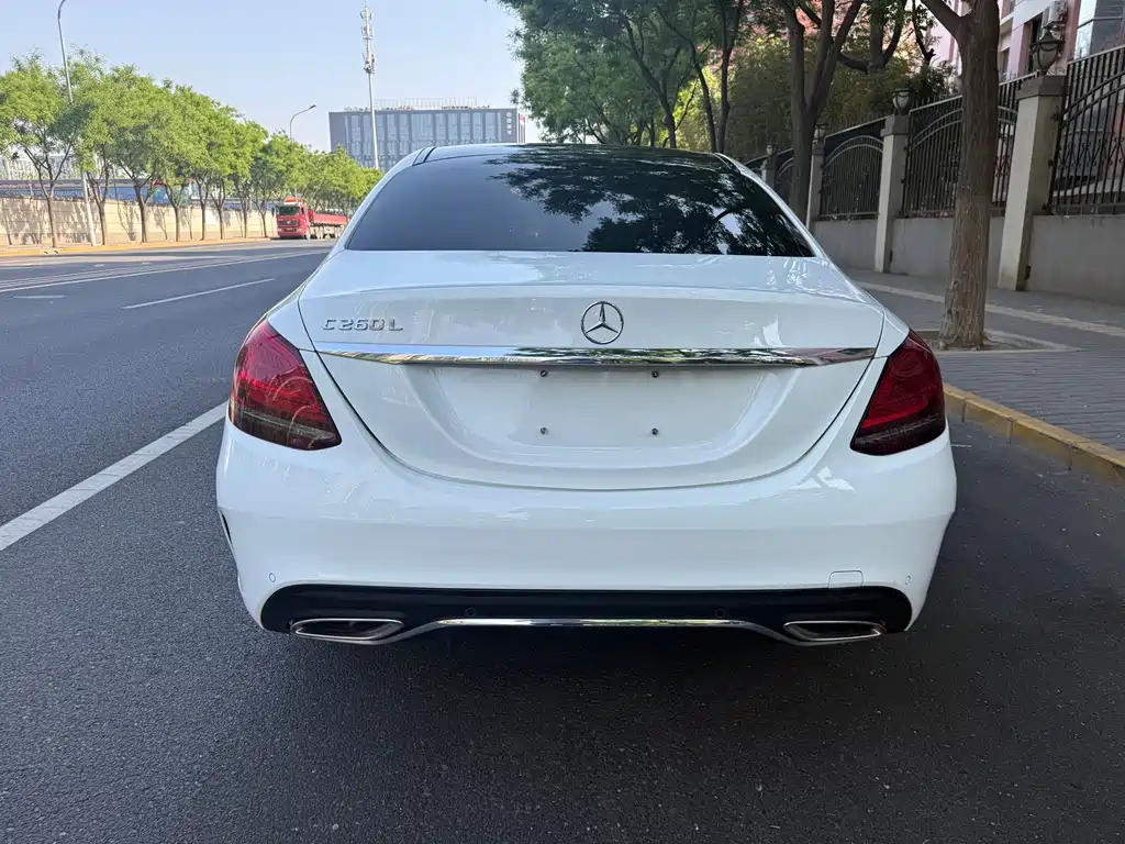 Mercedes-Benz C-Class 2020 — фото 11