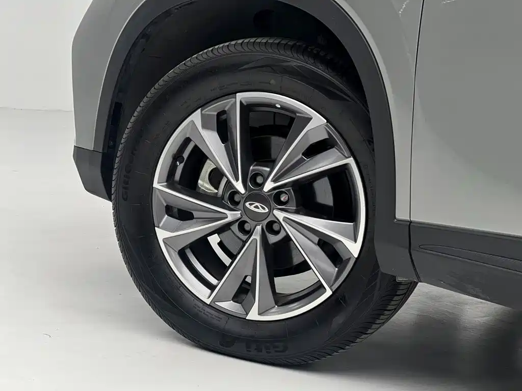 Chery Omoda 2022 — фото 10