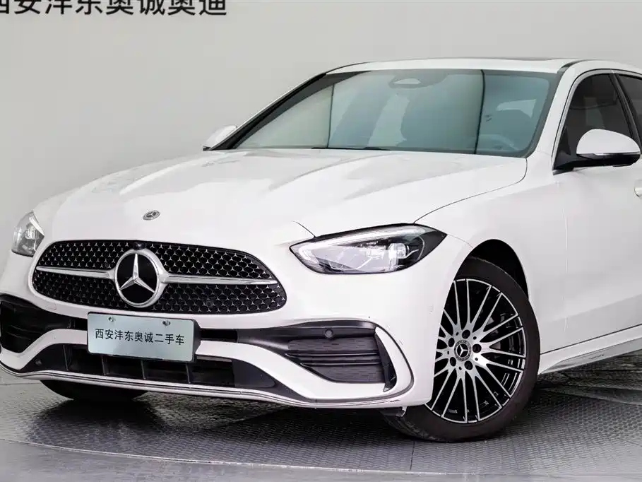 Mercedes-Benz C-Class 2023 — фото 18
