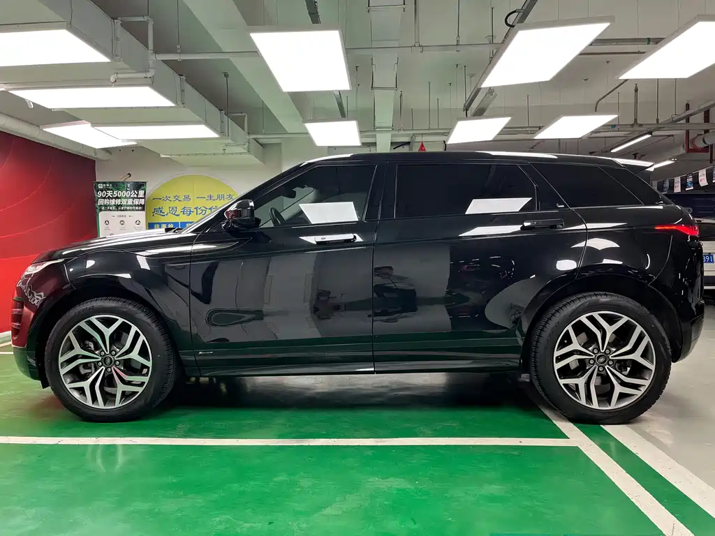 Land Rover Evoque 2022 — фото 4