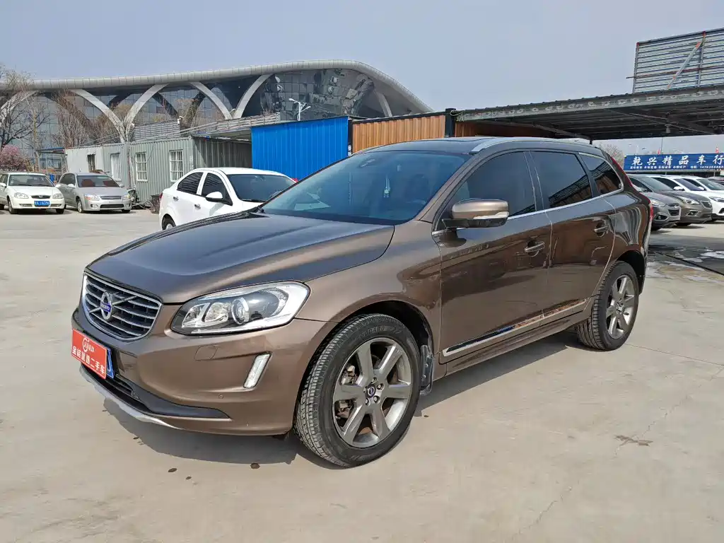 Volvo XC60 2014 — фото 1
