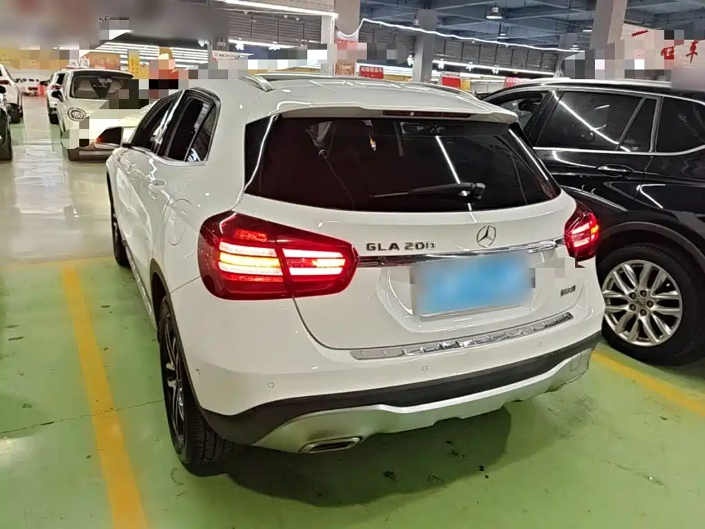 Mercedes-Benz GLA 2018 — фото 5