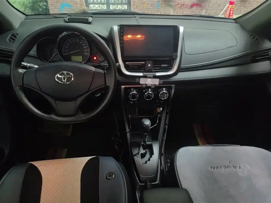 Toyota Vios FS 2017 — фото 12