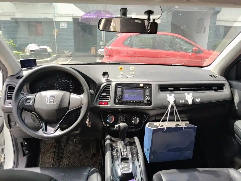 Honda Vezel 2018 — фото 13