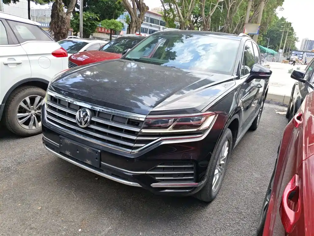 Volkswagen Touareg 2020 — фото 2