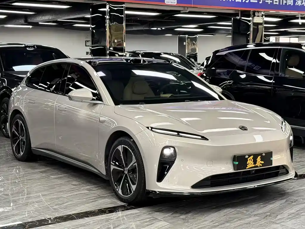 NIO ET5T 2024