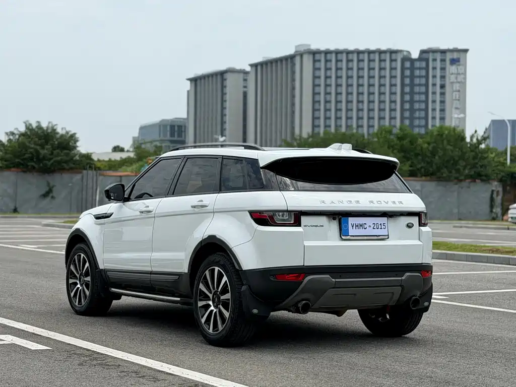 Land Rover Range Rover Evoque 2018 — фото 17