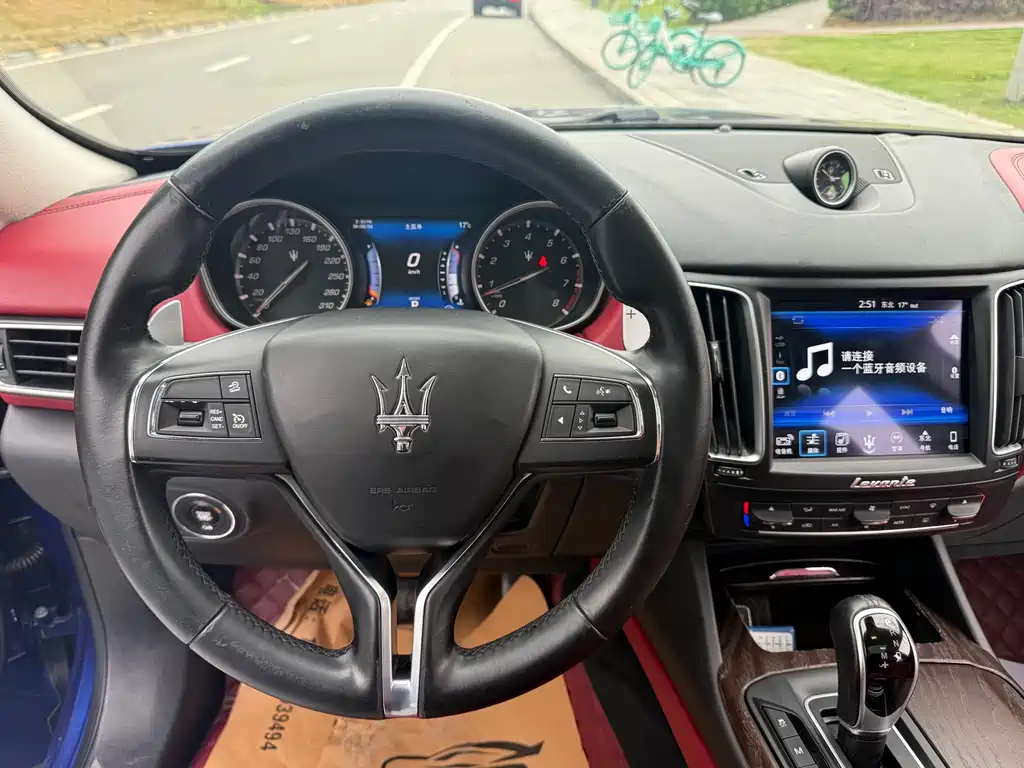 Maserati Levante 2017 — фото 5