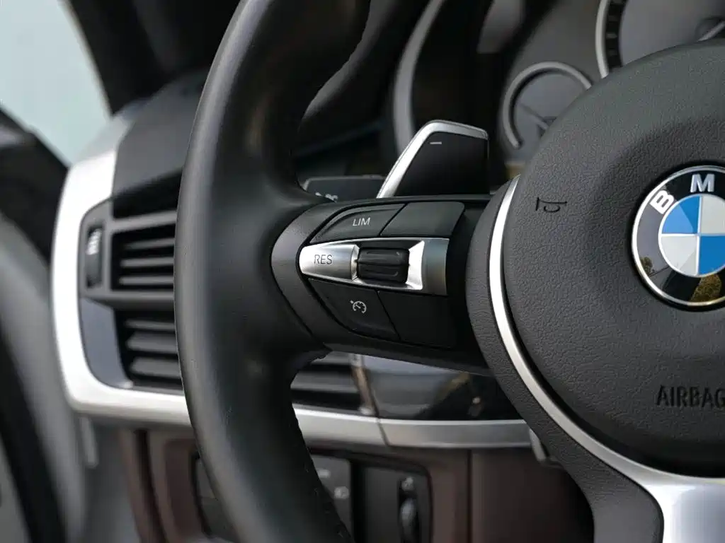 BMW X5 2017 — фото 12