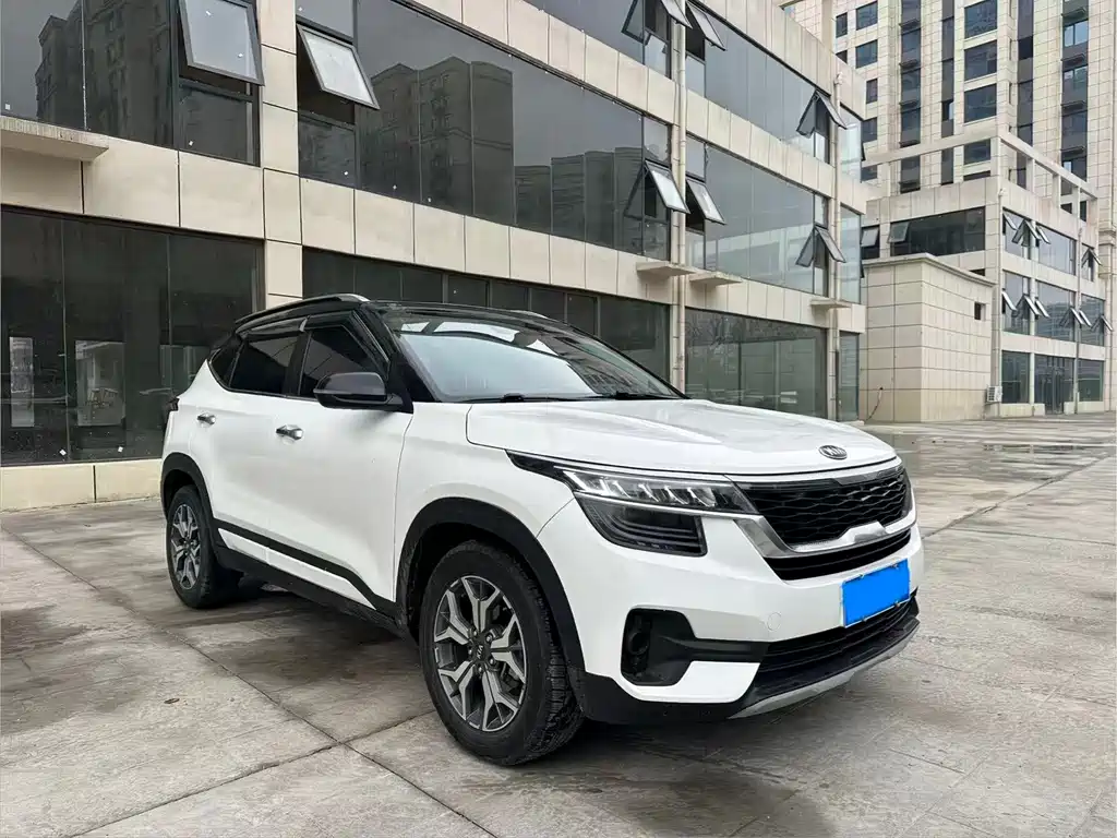 Kia KX3 2020 — фото 3