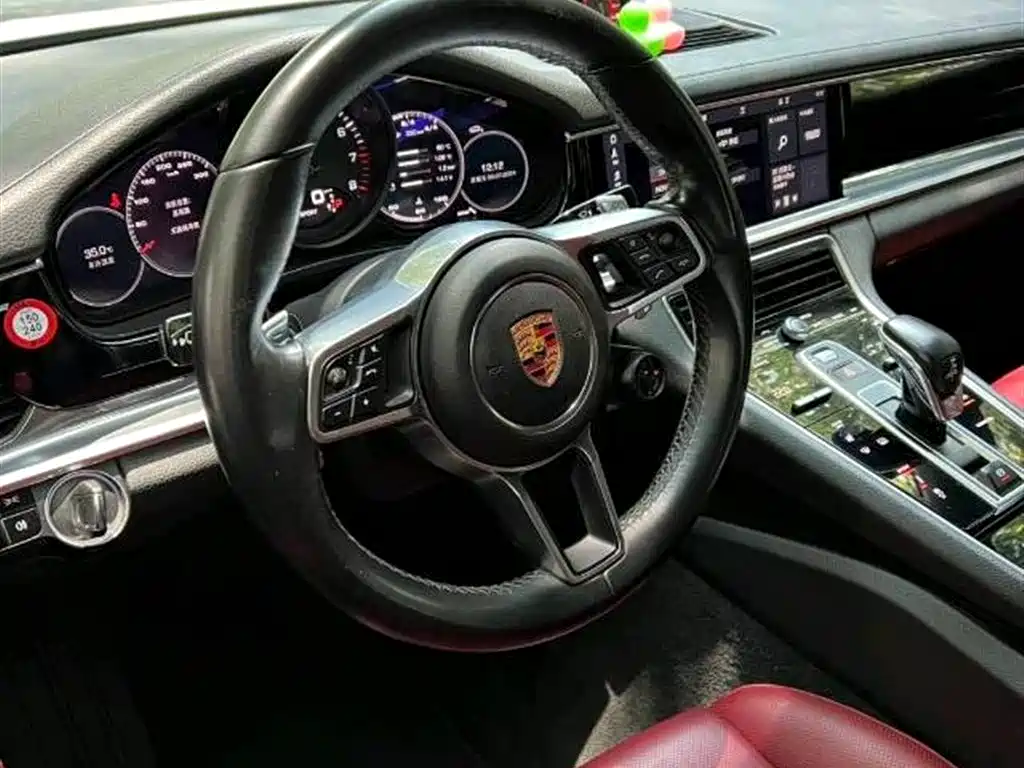 Porsche Panamera 2017 — фото 3