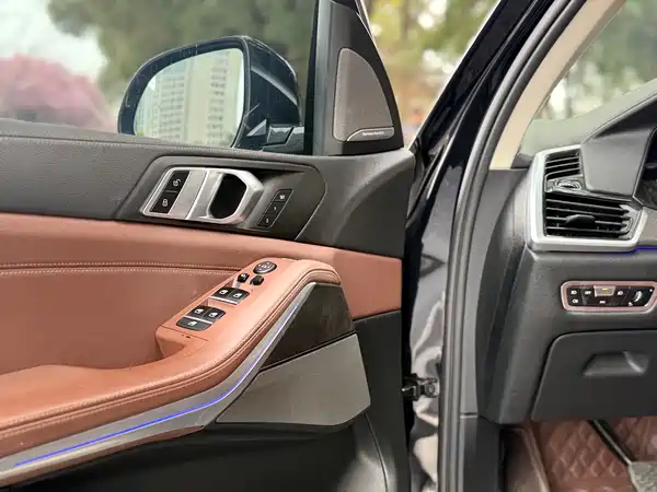 BMW X5 2021