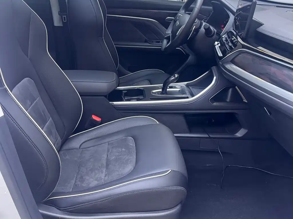 Haval H6 2022 — фото 10