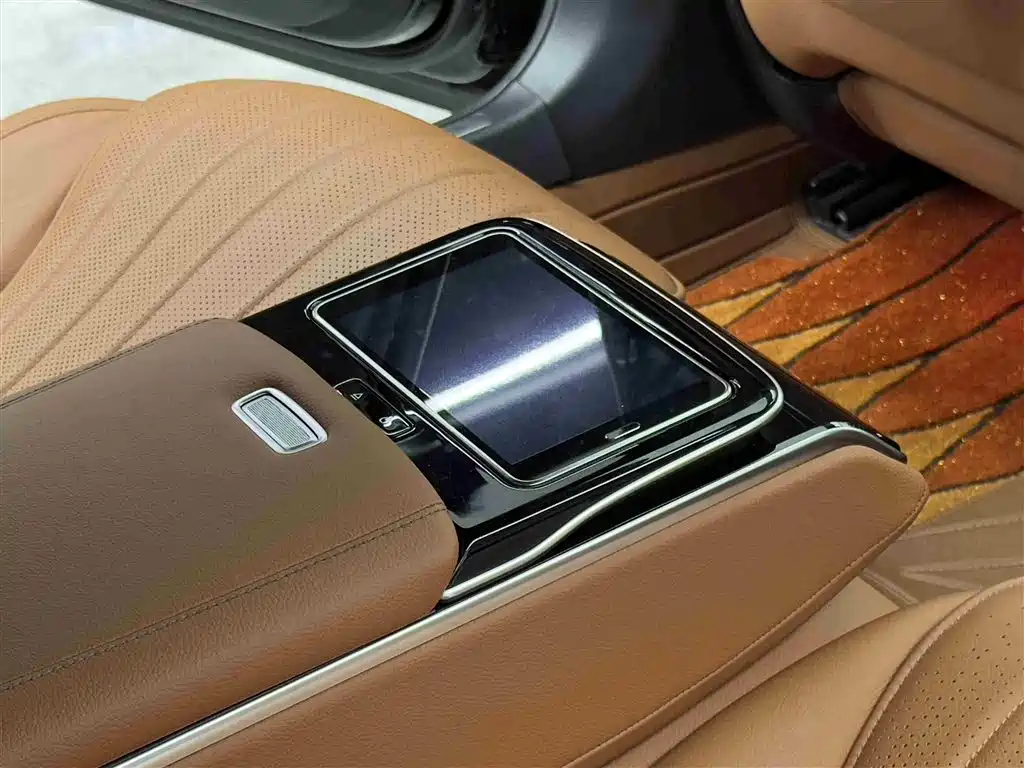 Mercedes-Benz S-Class 2022 — фото 9
