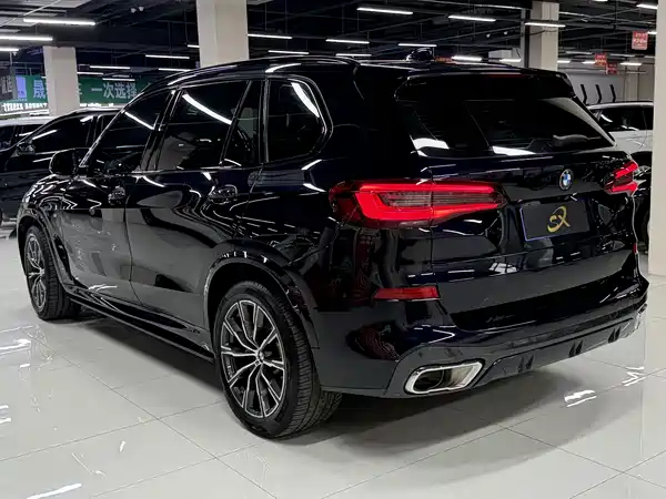 BMW X5 2022