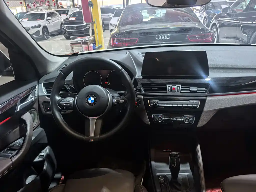 BMW X1 2022 — фото 11