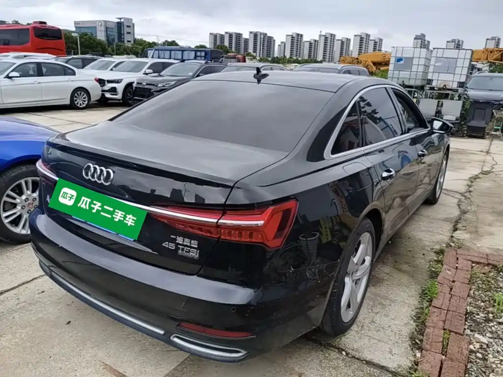 Audi A6L 2020