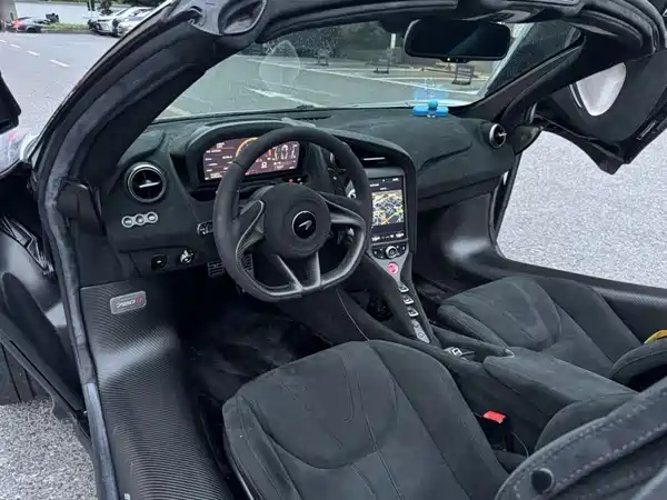 McLaren 720S 2020