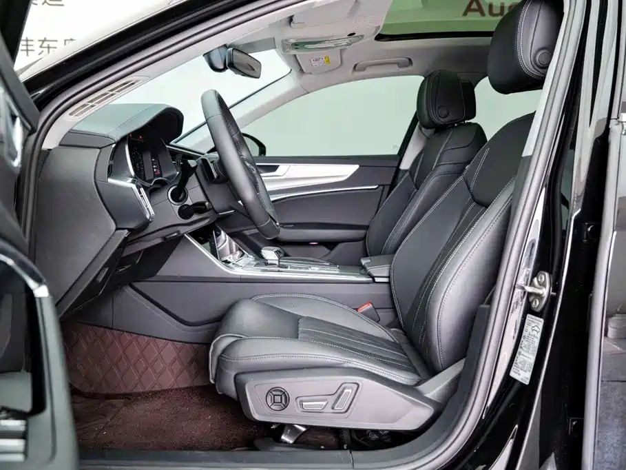 Audi A6L 2021