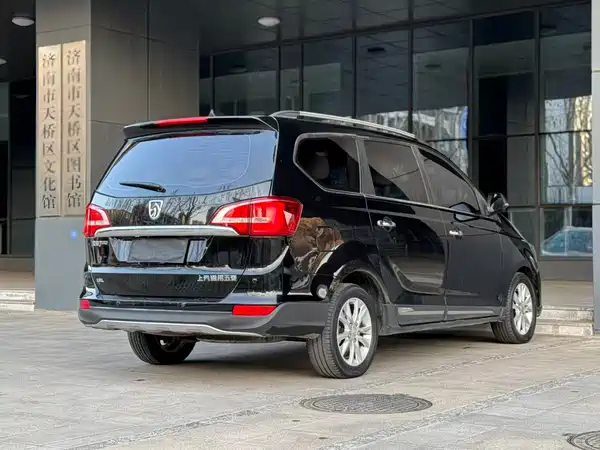 Baojun 730 2017