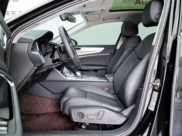 Audi A6L 2021