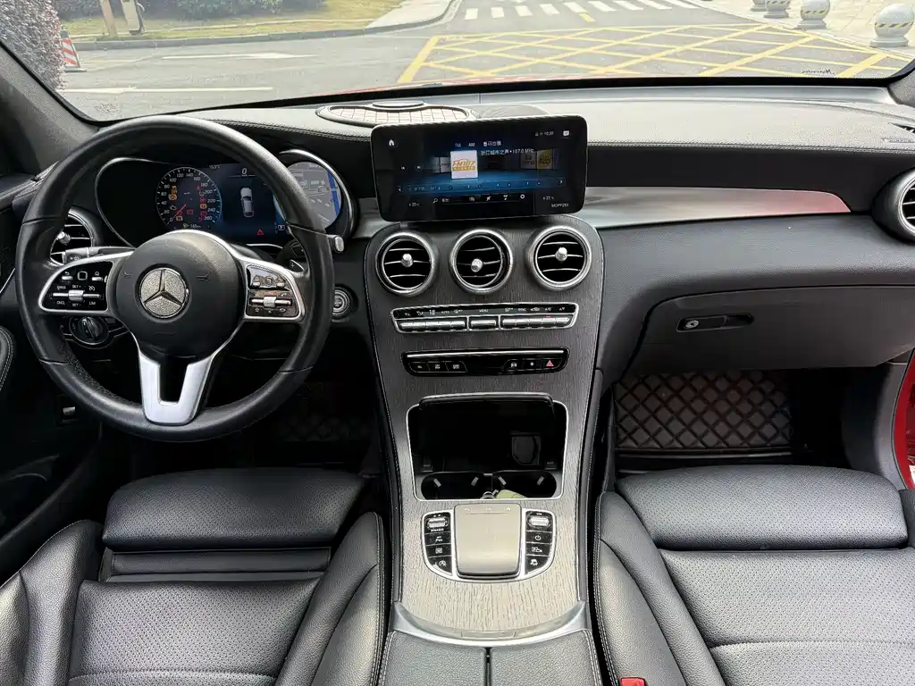 Mercedes-Benz GLC Coupe 2020 — фото 9