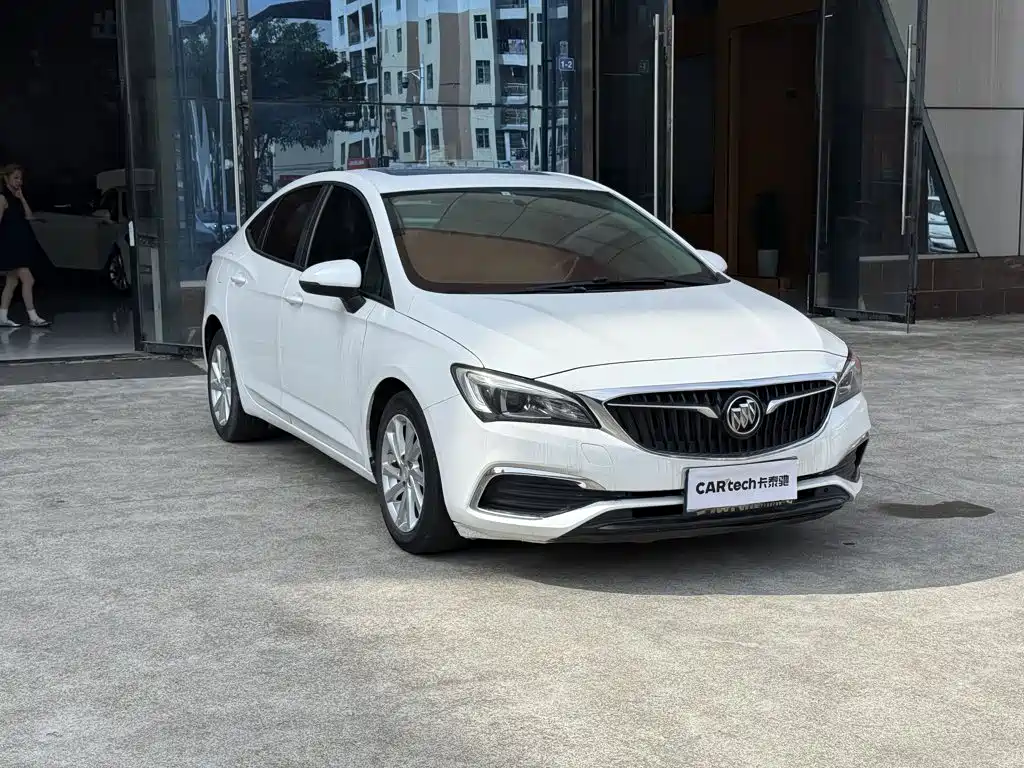 Buick Verano 2018 — фото 11