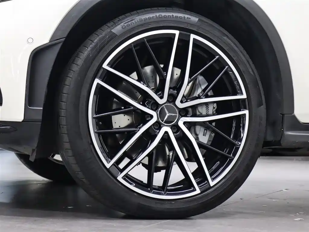 Mercedes-Benz GLC AMG 2021 — фото 26
