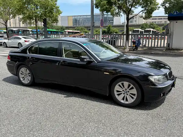 BMW 7 Series 2006