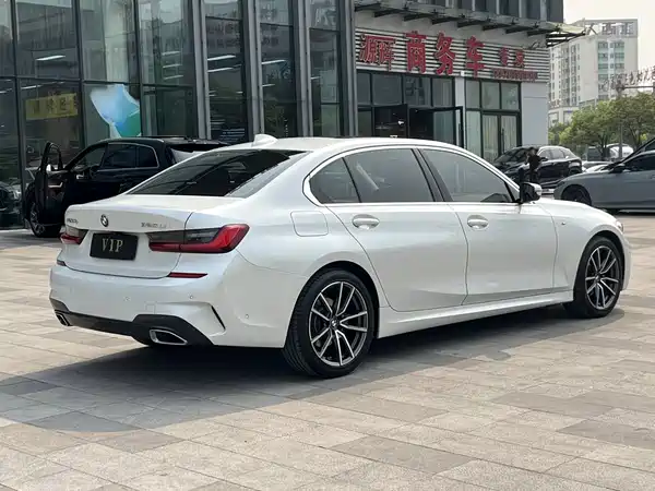 BMW 3 Series 2020