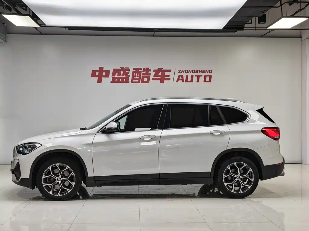 BMW X1 2021 — фото 19