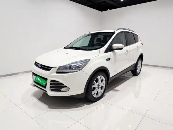 Ford Kuga 2015